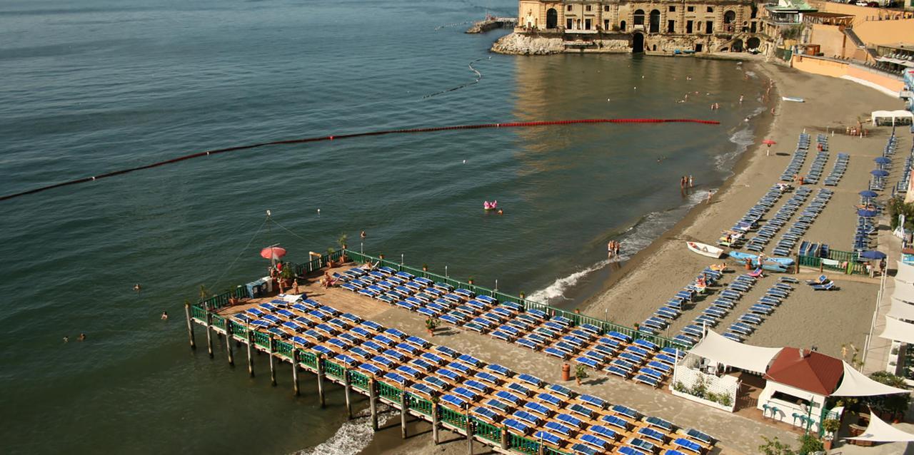 Napoli Lungomare Caracciolo Mon Amour Kültér fotó